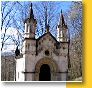 Calvaire de B&eacute;tharram - 8e station : La m&egrave;re de J&eacute;sus &eacute;tait l&agrave;