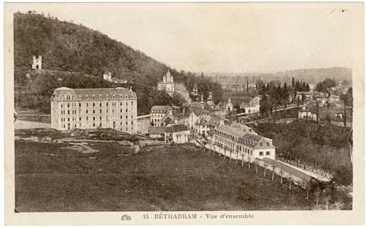 Lestelle Betharram - Cartes postales anciennes - Les &eacute;coles - Vue d'ensemble