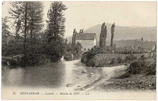 Lestelle Betharram - Cartes postales anciennes - Le Gave de Pau - Le moulin de 1575