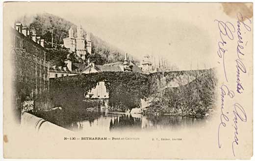 Lestelle Betharram - Cartes postales anciennes - Le vieux pont - Le Pont et le Calvaire avant 1900